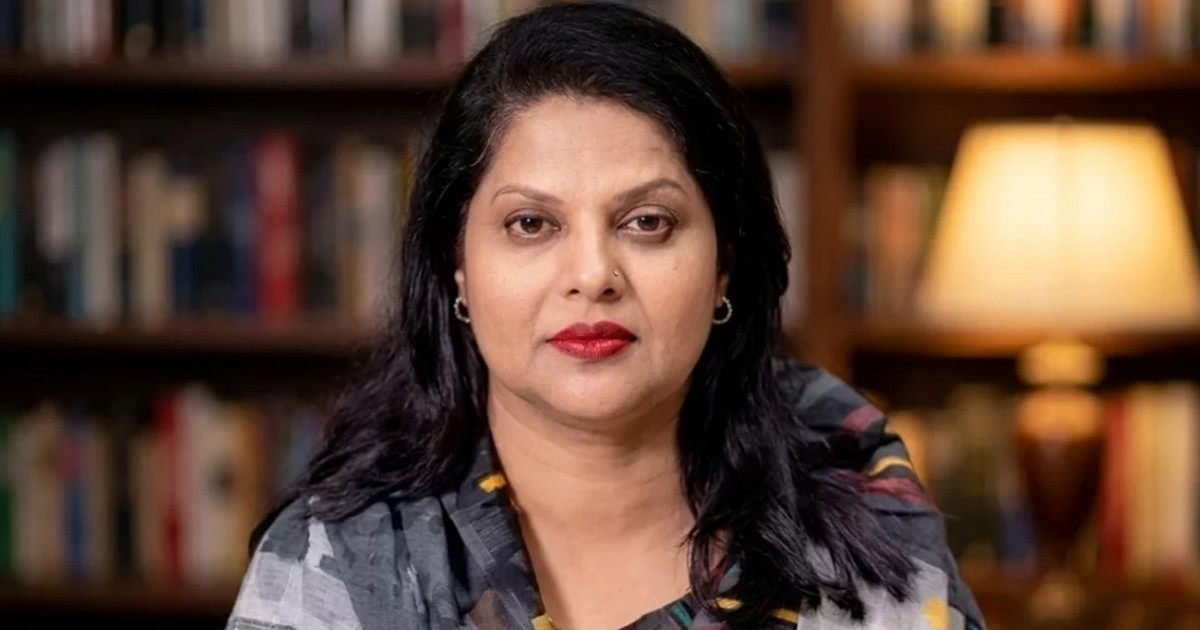 সর্বোচ্চ জাকাত সংগ্রহে জাতীয় স্বীকৃতি পেলেন ডিসি ফরিদা