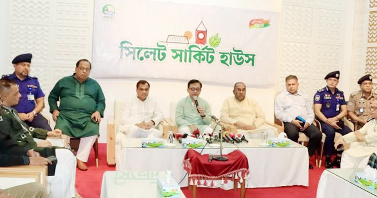 শাহজালাল মাজারের আর্থিক হিসাবে স্বচ্ছতা আনতে কমিটি গঠন করা হয়েছে: বাণিজ্যমন্ত্রী