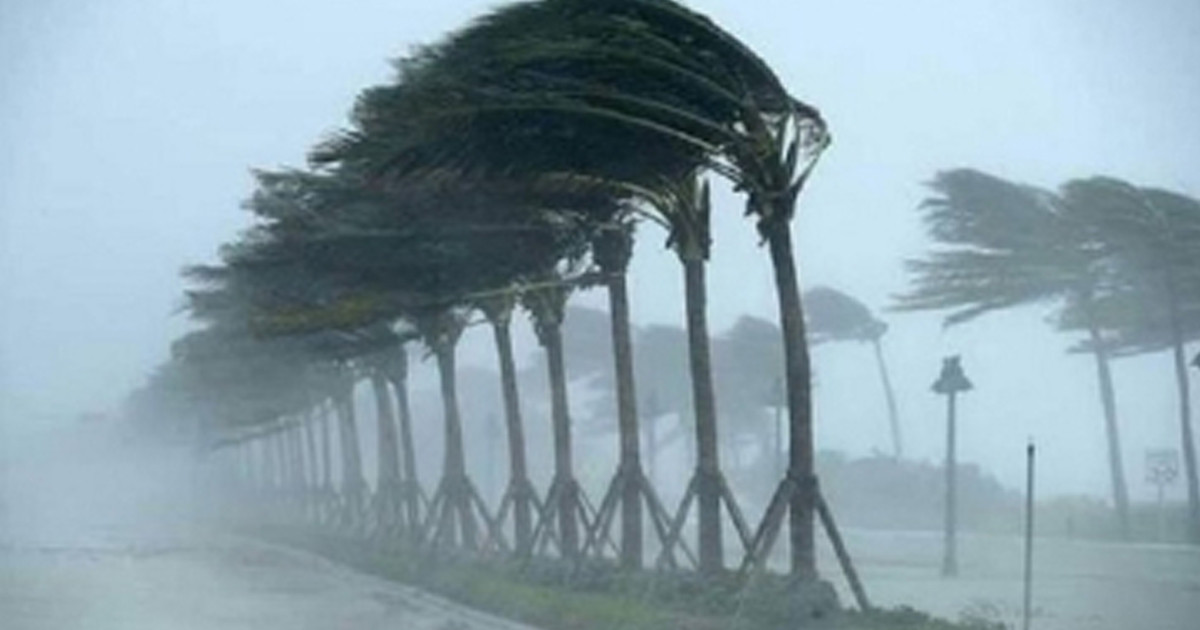 রাত ১টার মধ্যে ১১ জেলায় ঝড়ের আভাস