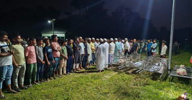 মা ও তিন বোনকে পাশাপাশি দাফন, সবার কাছে দোয়া চাইলেন ছেলে