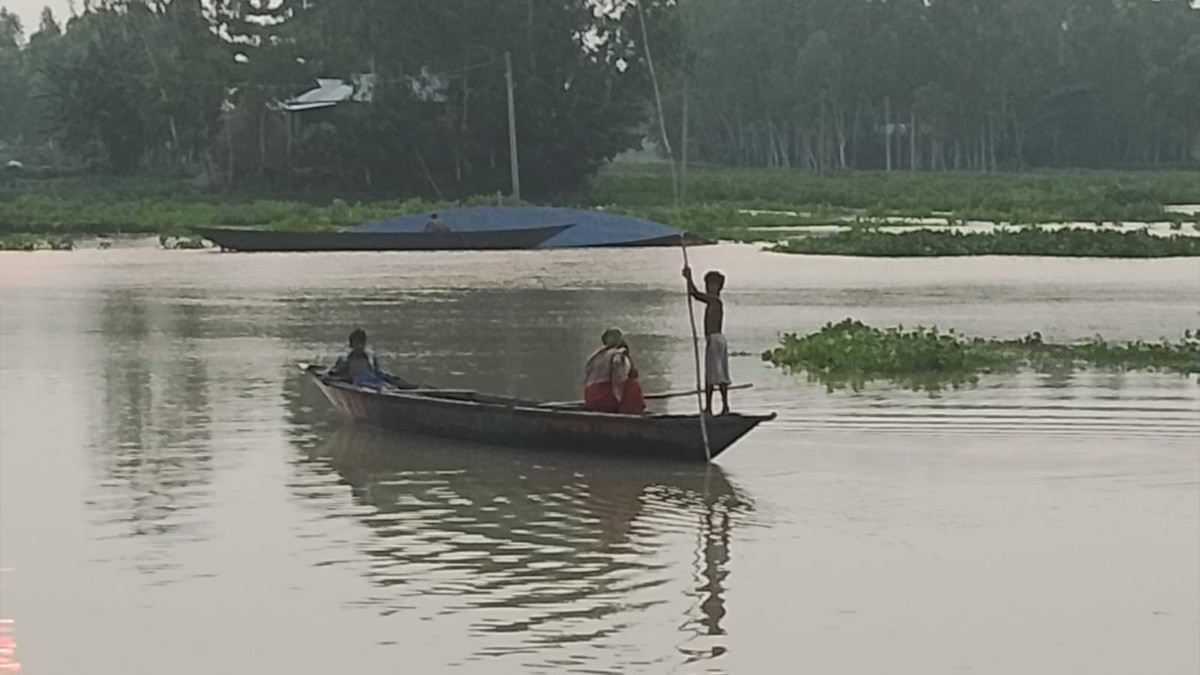 দুধকুমার নদীর পানি বিপদসীমার ওপরে
