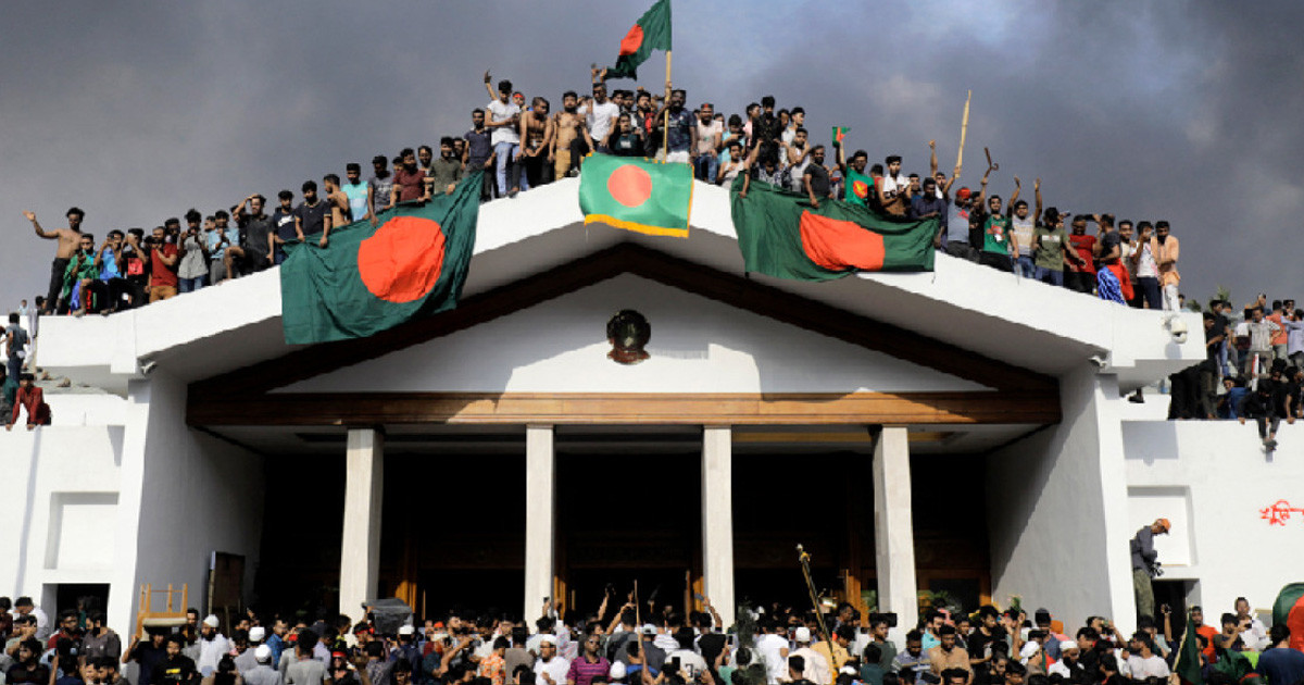 কোটাবিরোধী আন্দোলন থেকে সরকার পতন