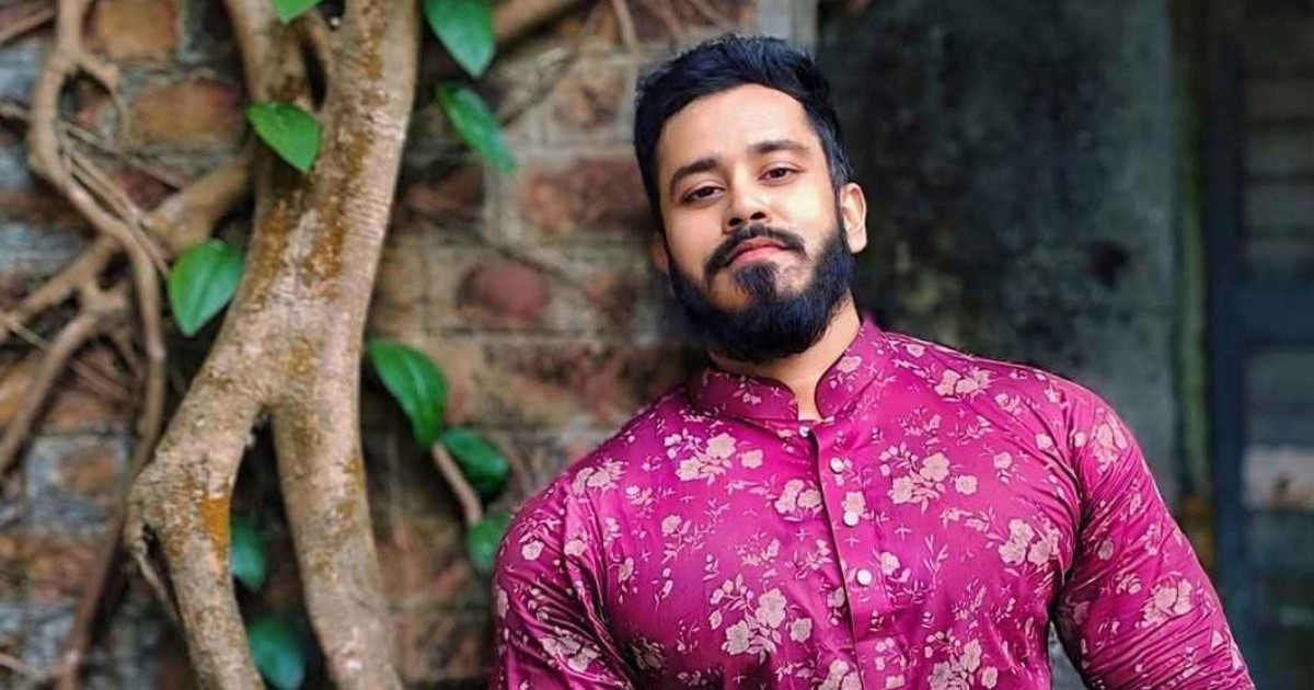 ম্যাজিস্ট্রেট হচ্ছেন কণ্ঠশিল্পী মুগ্ধ