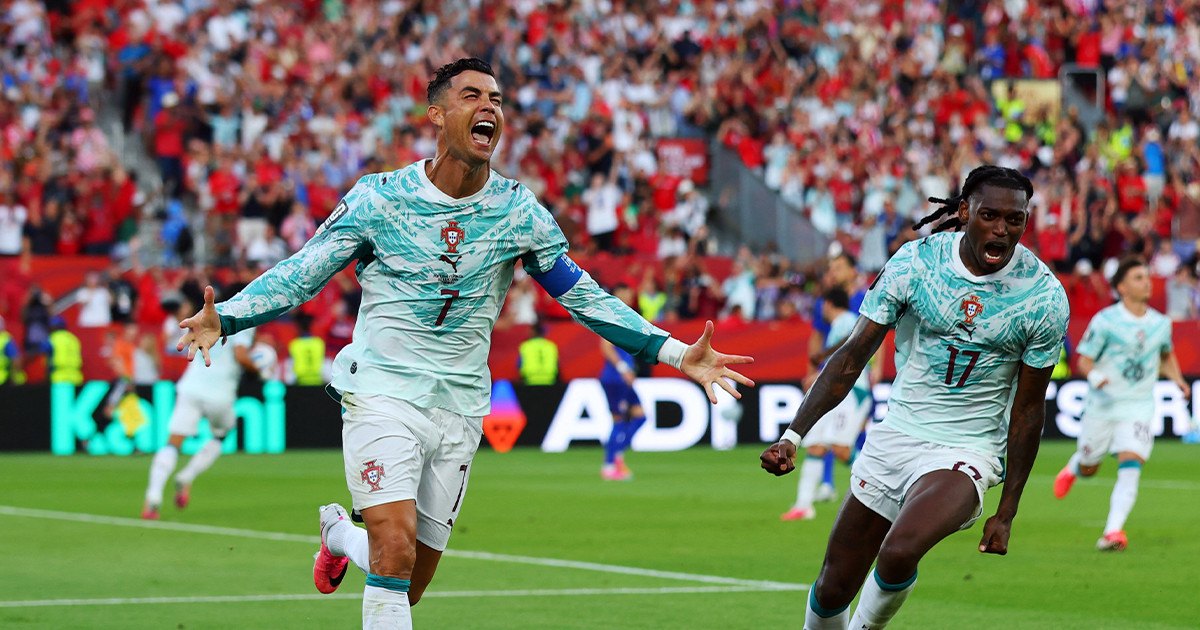 ক্রোয়েশিয়াকে কাঁদিয়ে শেষ ষোলোয় পর্তুগাল