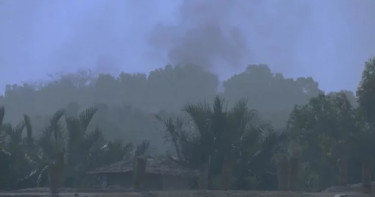 বিস্ফোরণে কেঁপে উঠছে উখিয়া-টেকনাফ সীমান্ত