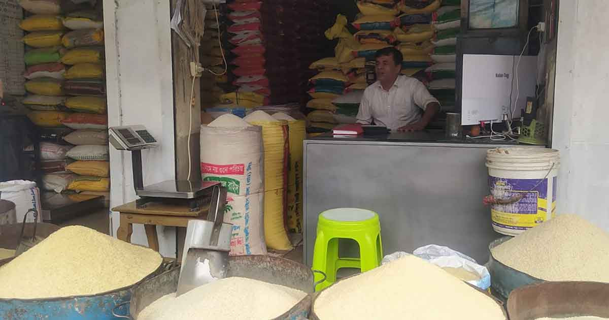 আমদানির খবরে হিলিতে কমল চালের দাম