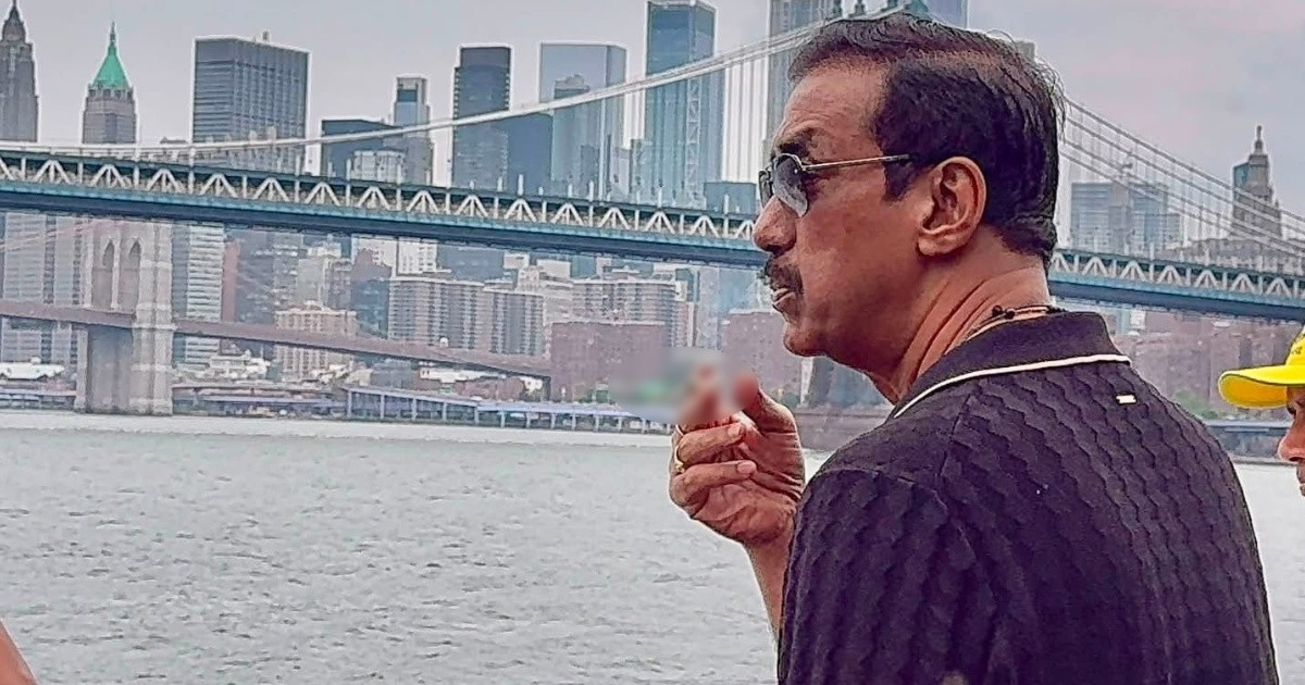 প্রকাশ্যে দেখা গেল আত্মগোপনে থাকা শামীম ওসমানকে