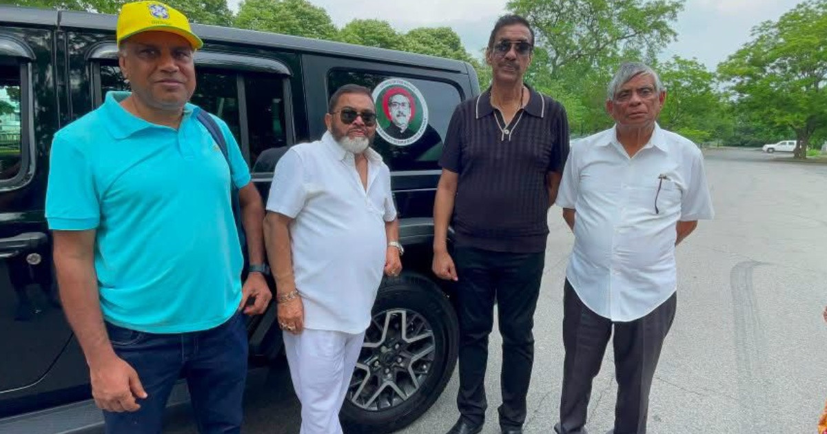 প্রকাশ্যে দেখা গেল আত্মগোপনে থাকা শামীম ওসমানকে (ভিডিও)