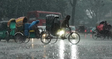 চার বিভাগে অতি ভারী বৃষ্টির শঙ্কা, ১৭ অঞ্চলে সতর্কতা