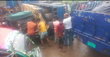 খুলনা-সাতক্ষীরা মহাসড়কে সড়ক দুর্ঘটনায় নিহত ২
