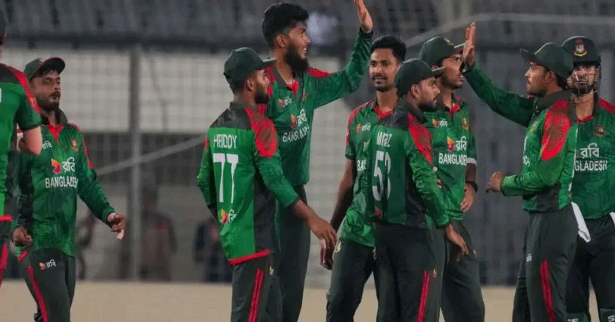 হারের পর আইসিসি থেকেও শাস্তি পেল বাংলাদেশ
