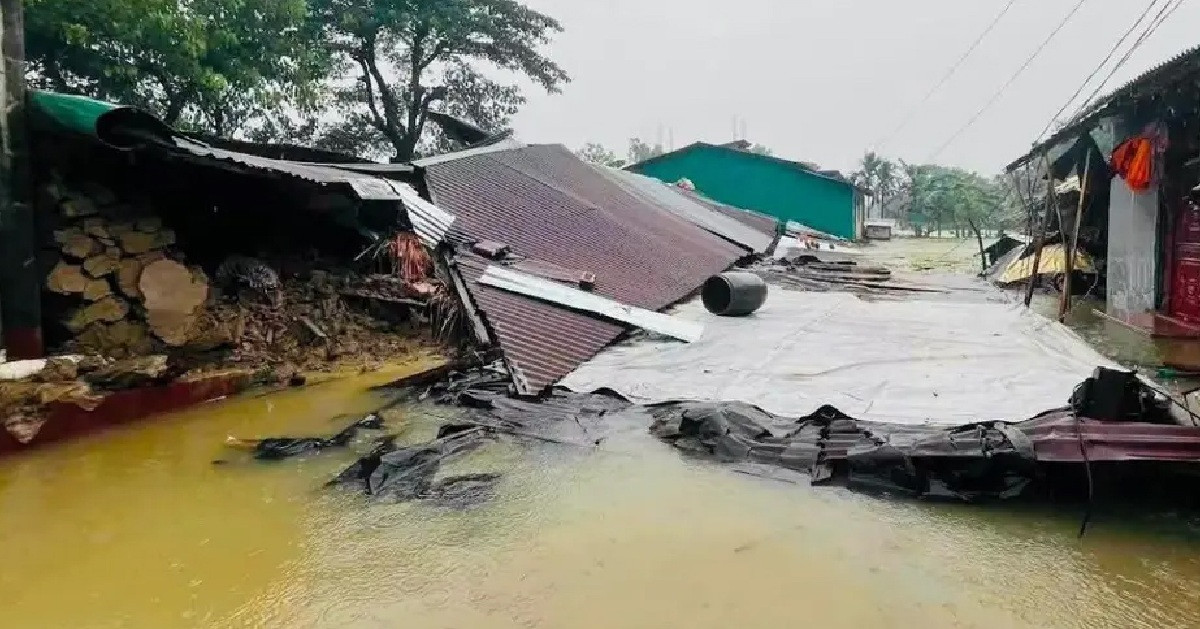 টাকা বর্ষণ-পাহাড়ি ঢলে ৫ জেলায় মৃত্যু ৪৩