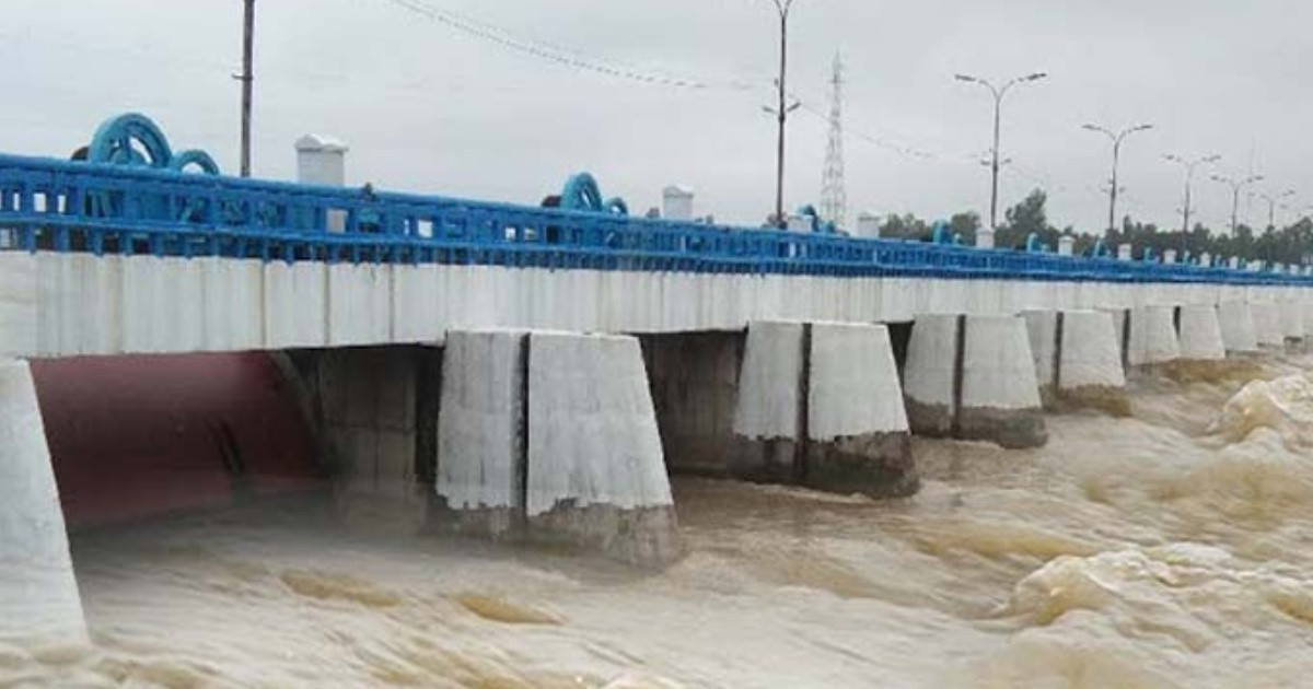 তিস্তার পানি বিপৎসীমার ওপরে, নিম্নাঞ্চল প্লাবিত