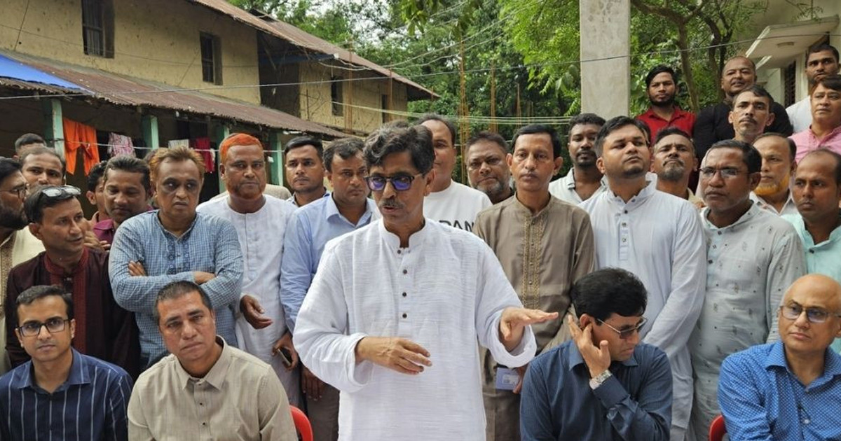 কৃষক কার্ড কোনো বিশেষ শ্রেণির জন্য নয়, প্রকৃত কৃষকের অধিকার: কৃষিমন্ত্রী