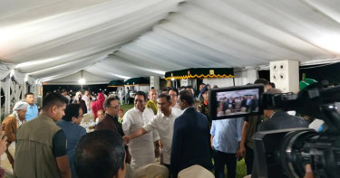 যুগপৎ আন্দোলনের শরিক নেতাদের সঙ্গে প্রধানমন্ত্রীর শুভেচ্ছা বিনিময়