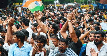 উত্তাল দিল্লি, মোদী সরকারের বিরুদ্ধে সংঘাত চরমে