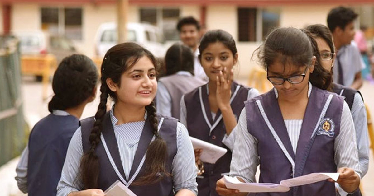 শিক্ষার্থীদের আর কত গিনিপিগ বানানো হবে?