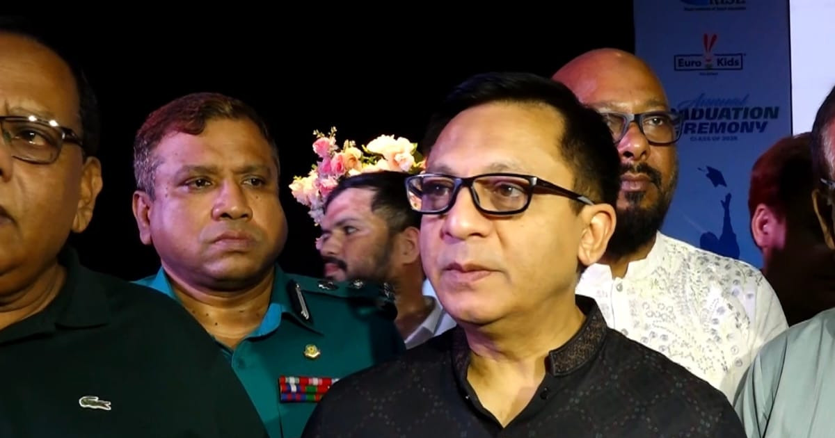 দেশে ইউরিয়ার মজুত পর্যাপ্ত, কৃষকদের দুশ্চিন্তার কোনো কারণ নেই: বাণিজ্য মন্ত্রী