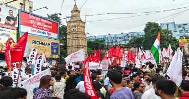 যন্তরমন্তরে শিক্ষার্থীদের সমর্থনে কলকাতায় বামদের বিশাল মিছিল