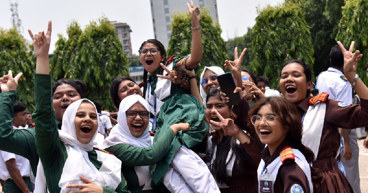 চলতি মাসেই যে তারিখে প্রকাশ হতে পারে এসএসসির ফল