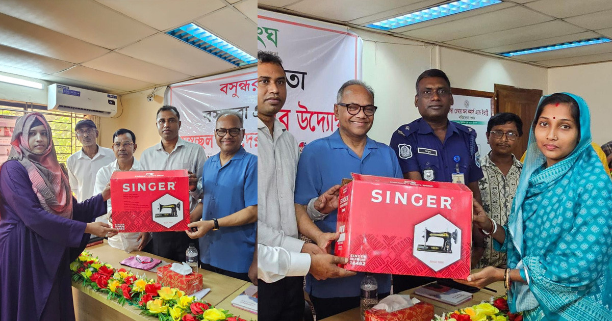 গাইবান্ধায় ৩৬ নারীর মাঝে বসুন্ধরা শুভসংঘের সেলাই মেশিন বিতরন