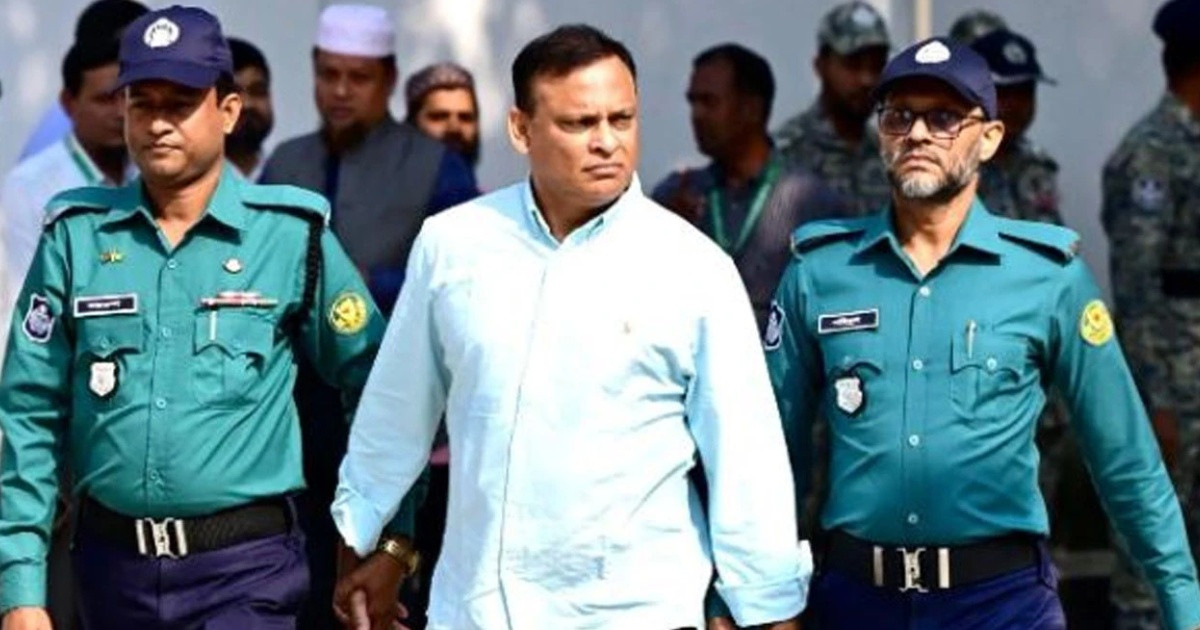 জিয়াউল আহসানের আরেকটি বাসায় দুদকের ইনভেন্টরি কার্যক্রম