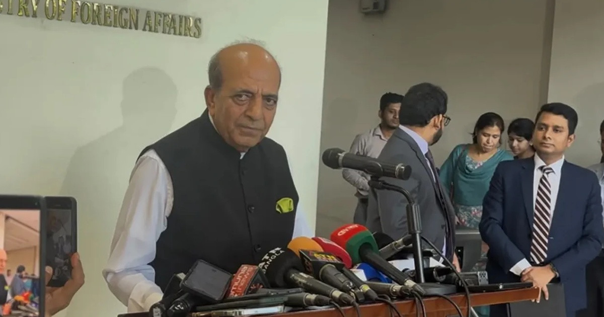 প্রধানমন্ত্রী তারেক রহমানের ভারত সফর নিয়ে ‘অধীর আগ্রহে’ অপেক্ষায় দিল্লি: দীনেশ ত্রিবেদী