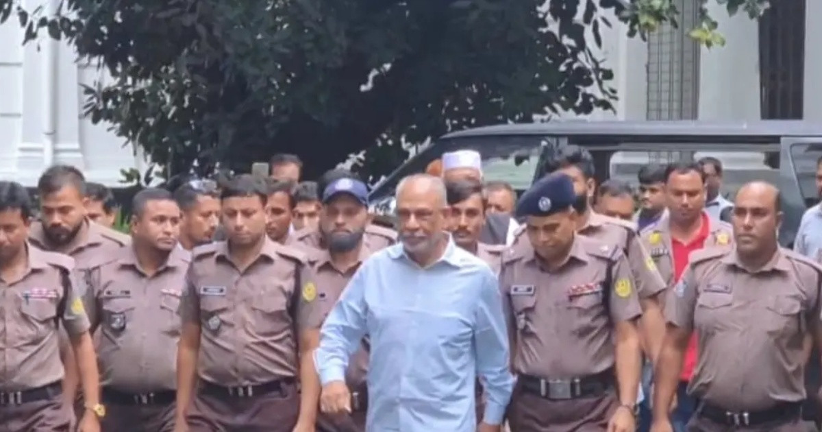 ট্রাইব্যুনালে হাজির করা হলো লতিফ সিদ্দিকীকে