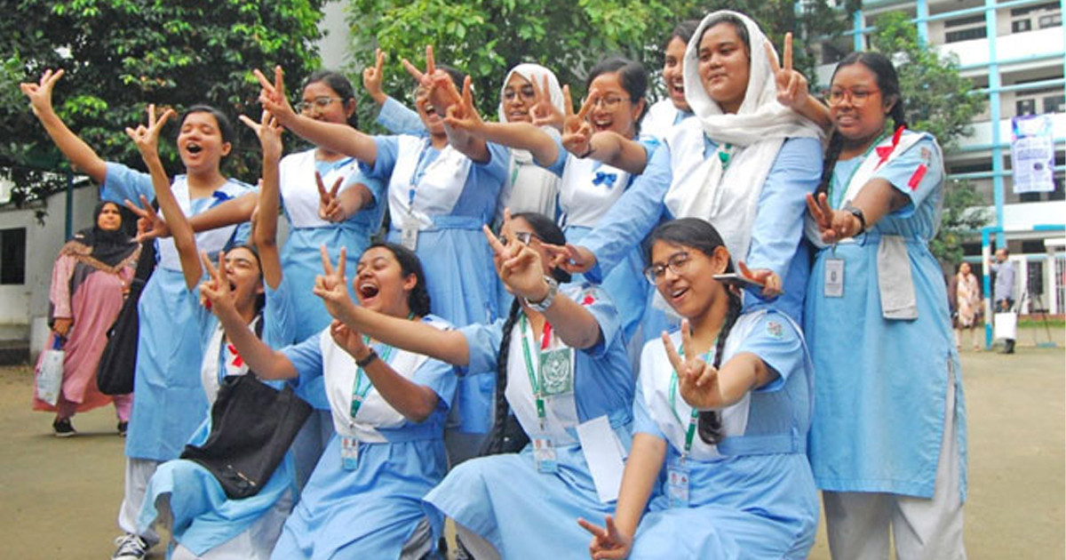 ২০ জুলাইয়ের ডেডলাইন পেরিয়ে আরও ২১ দিন, এসএসসির ফল প্রকাশে কেন এত বিলম্ব?