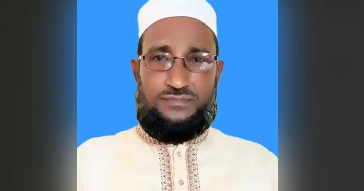 ছাত্রীর সঙ্গে অনৈতিক ভিডিও ভাইরাল, বিদ্যালয়ের অফিস সহকারী বরখাস্ত