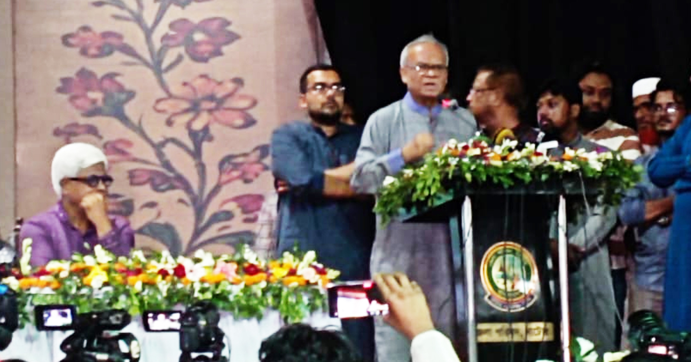 কাজী নজরুলের সাহিত্য থেকে ন্যায়-অন্যায় বোধ শিখছি: রিজভী