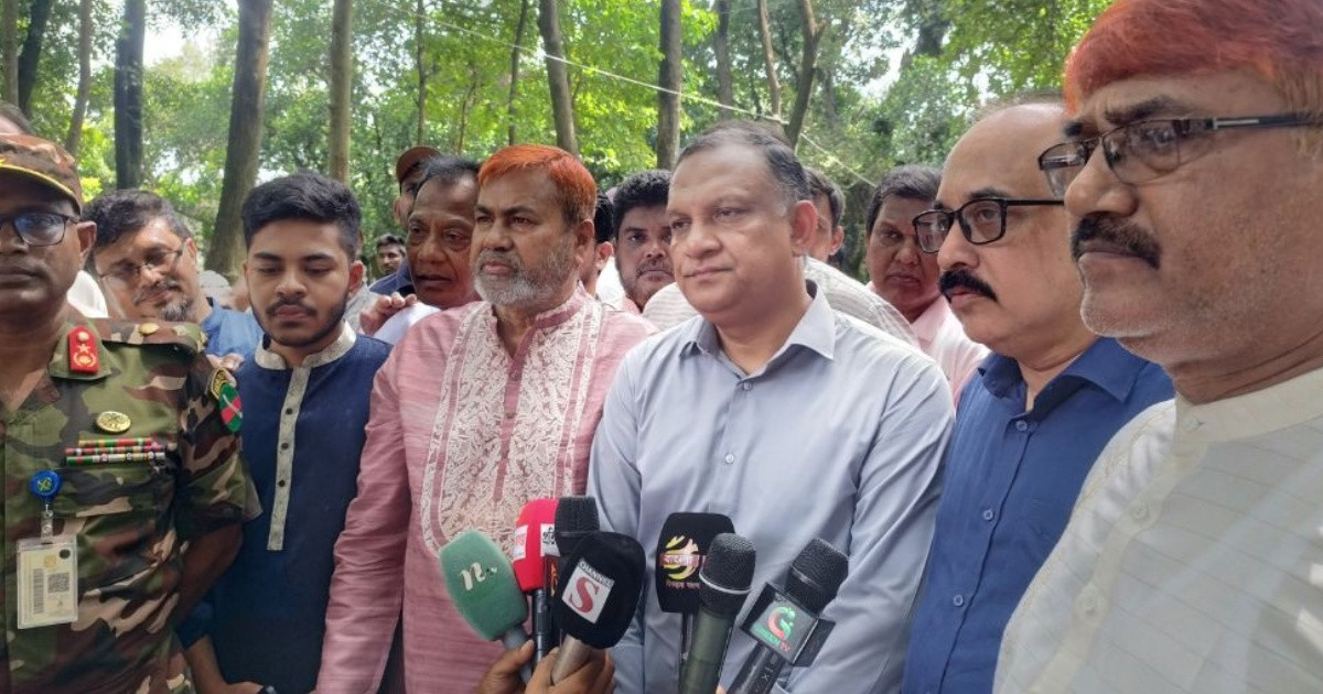 রাষ্ট্রায়ত্ত সব বন্ধ কারখানা চালুর উদ্যোগ নিয়েছে সরকার : প্রতিমন্ত্রী