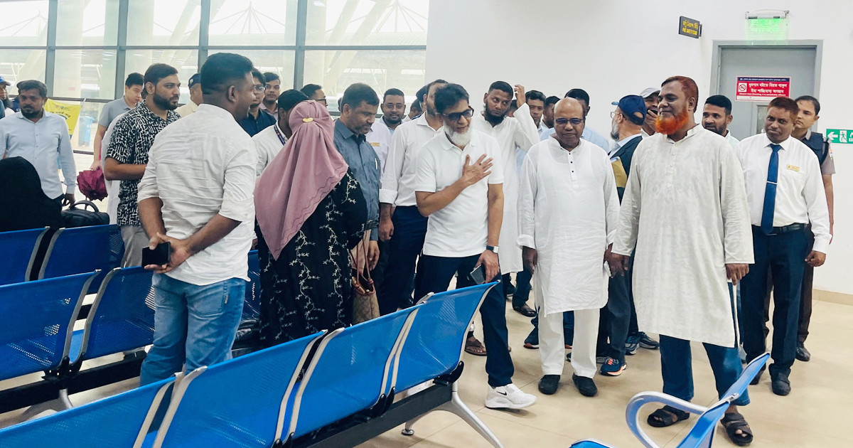 আগস্টেই ঢাকা-কক্সবাজার রুটে আরও একজোড়া নতুন ট্রেন চালু: রেলপথ প্রতিমন্ত্রী
