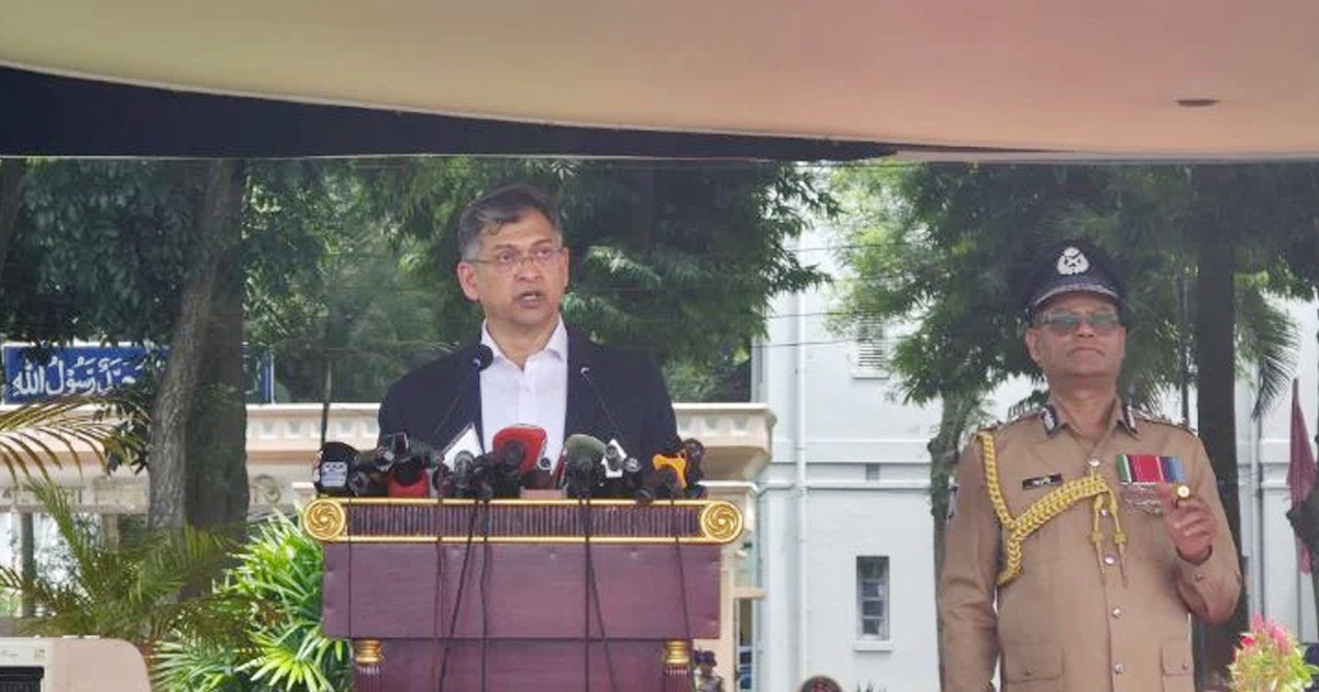 পুলিশ কোনো দল বা গোষ্ঠীর লাঠিয়াল বাহিনী নয়: স্বরাষ্ট্রমন্ত্রী