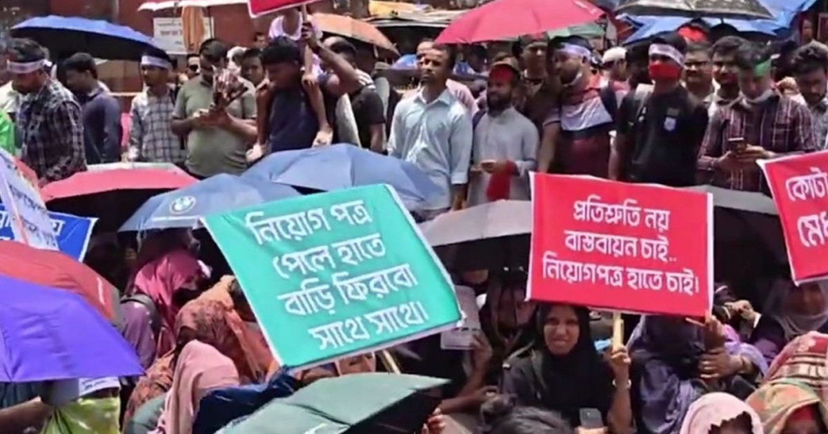 কর্মসূচি প্রত্যাহার, শাহবাগ ছাড়লেন প্রাথমিকে সুপারিশপ্রাপ্ত শিক্ষকেরা