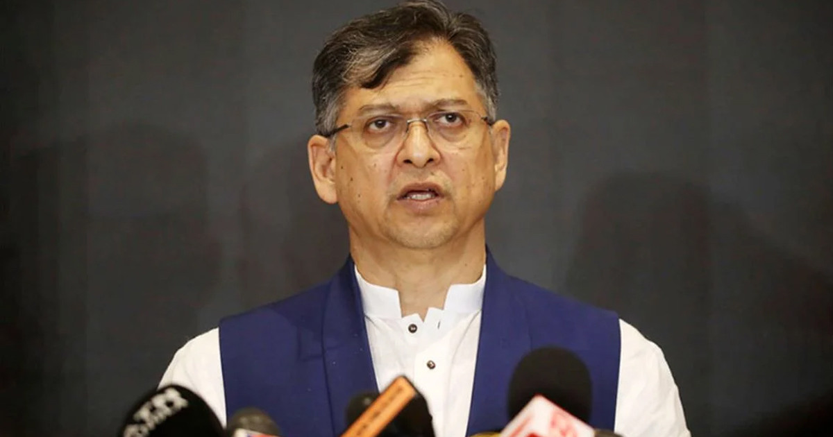 বেনজীরের জামিন বাতিলে ল ফার্ম নিয়োগ: স্বরাষ্ট্রমন্ত্রী