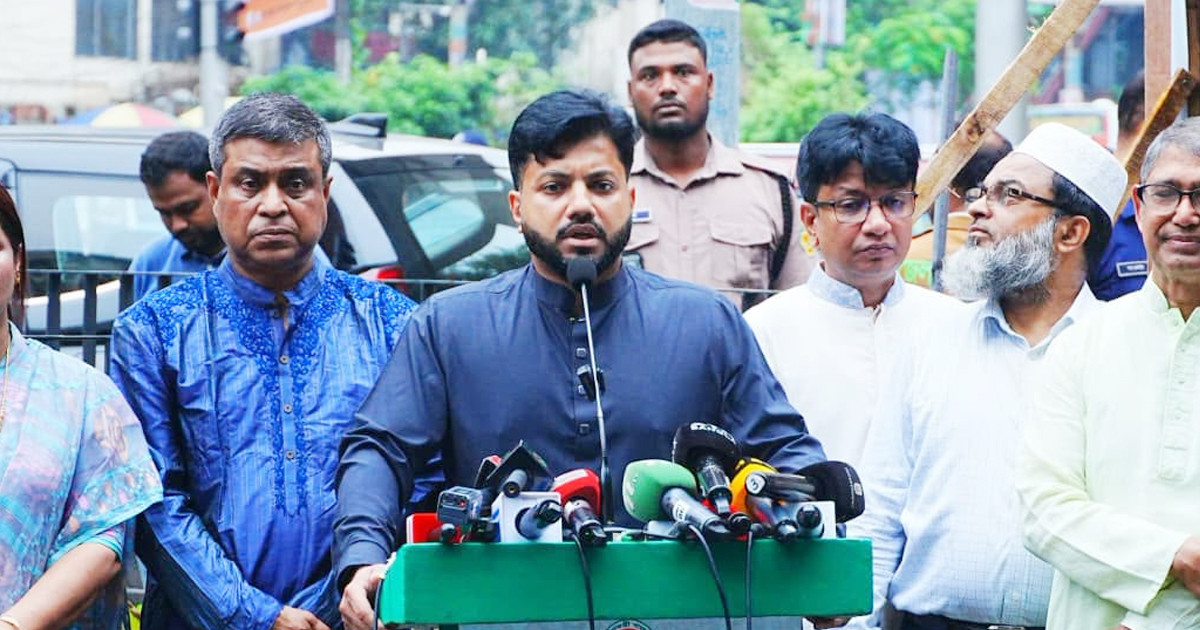 ক্যাম্পাসে অস্থিতিশীল পরিস্থিতি তৈরি দীর্ঘমেয়াদে ষড়যন্ত্রের অংশ হতে পারে: প্রতিমন্ত্রী ইশরাক