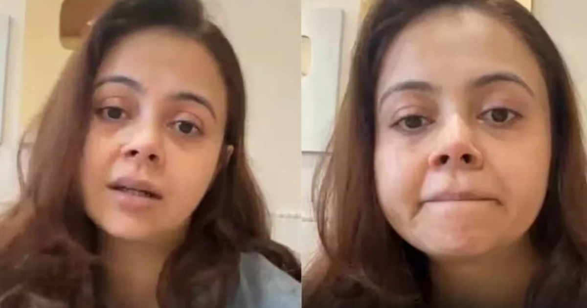 বন্যায় পানিবন্দি মা ও পরিবার, কান্নায় ভেঙে পড়লেন অভিনেত্রী