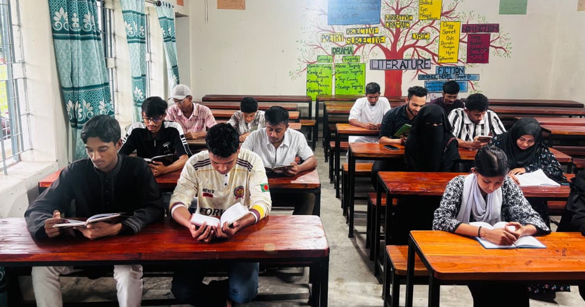 বইয়ের পাতায় স্বপ্নের আলো, পাঠচক্রে জেগে উঠুক নতুন প্রজন্ম