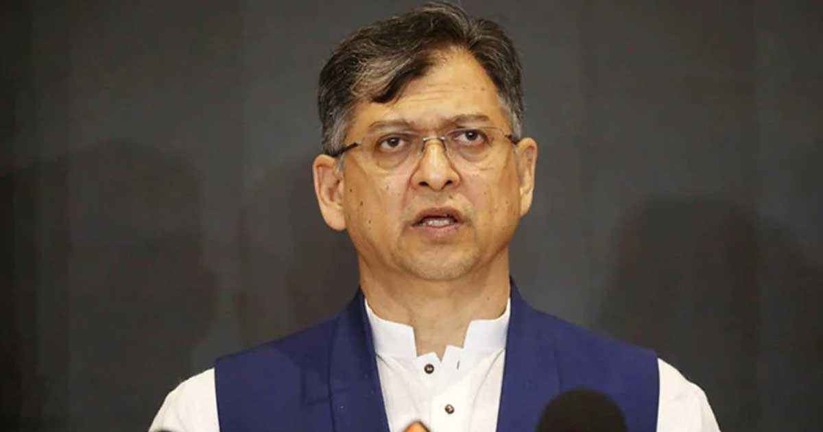 ‘কীসের হাসিনা, কোথায় বক্তব্য দিয়েছে, তার চেহারা কি দেখা গেছে?’