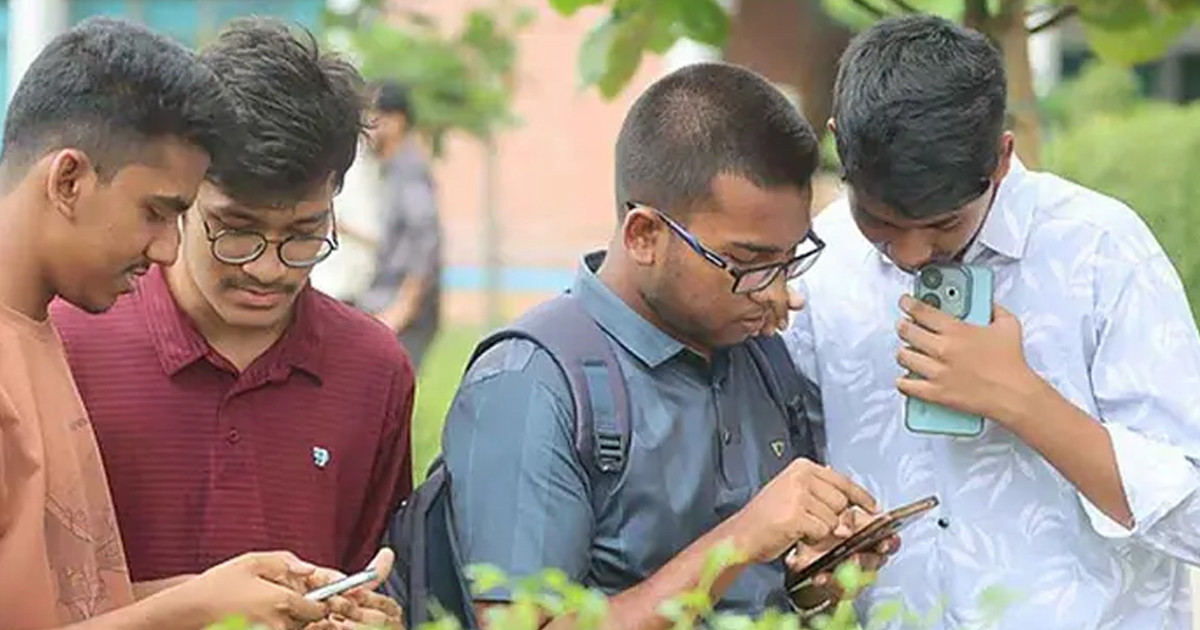 এসএসসির খাতা চ্যালেঞ্জে ফি কত?