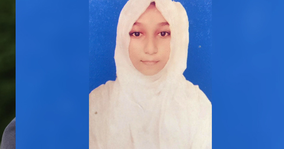 বাবার লাশ রেখে পরীক্ষা দেওয়া ঋতু পেল জিপিএ ৫
