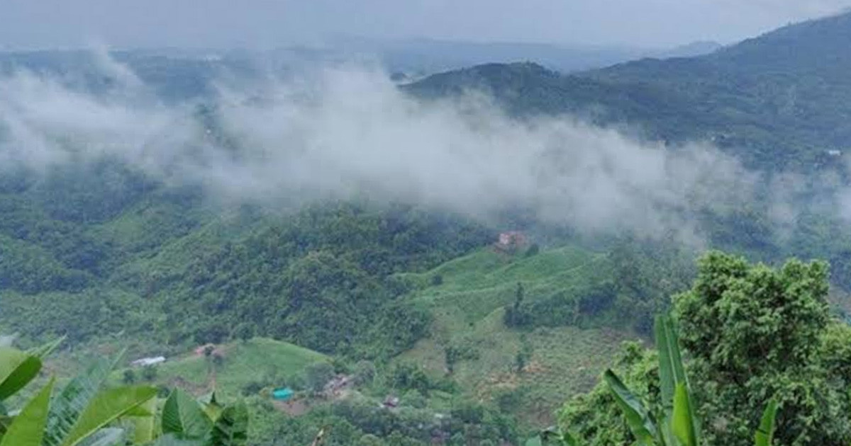 তিন পার্বত্য এলাকায় খাদ্য গুদাম নির্মাণ করা হবে: তথ্য উপদেষ্টা