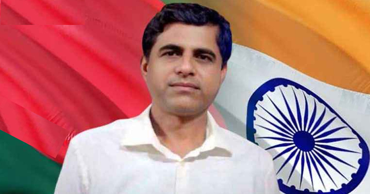 ভারতীয় নাগরিক দীপক তদন্তে ধরা পড়লেও প্রধান শিক্ষক পদে বহাল!