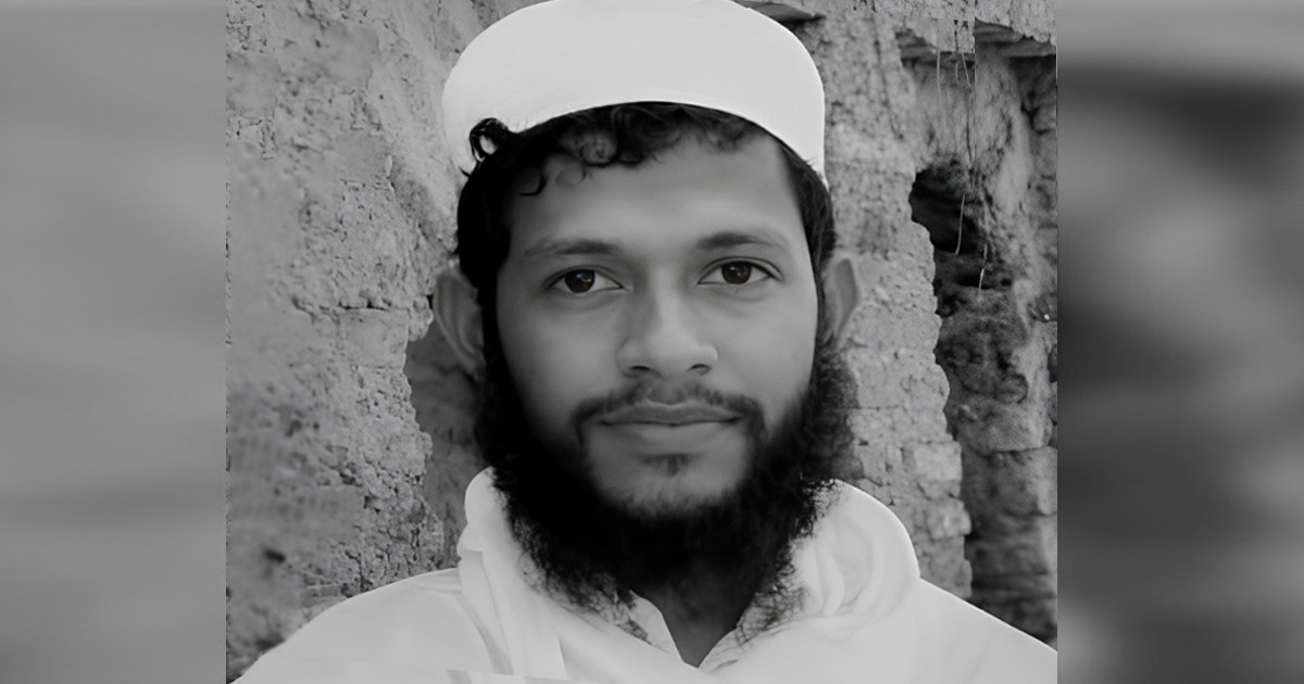 ফজরের নামাজের সিজদায় গিয়ে ইমামের মৃত্যু