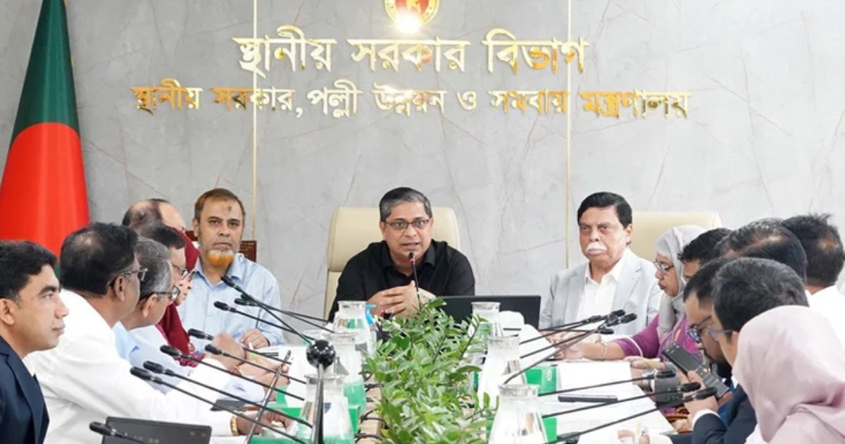 সরকারি দপ্তর-সংস্থায় পর্যায়ক্রমে সৌরবিদ্যুৎ চালু করা হবে: স্থানীয় সরকার প্রতিমন্ত্রী