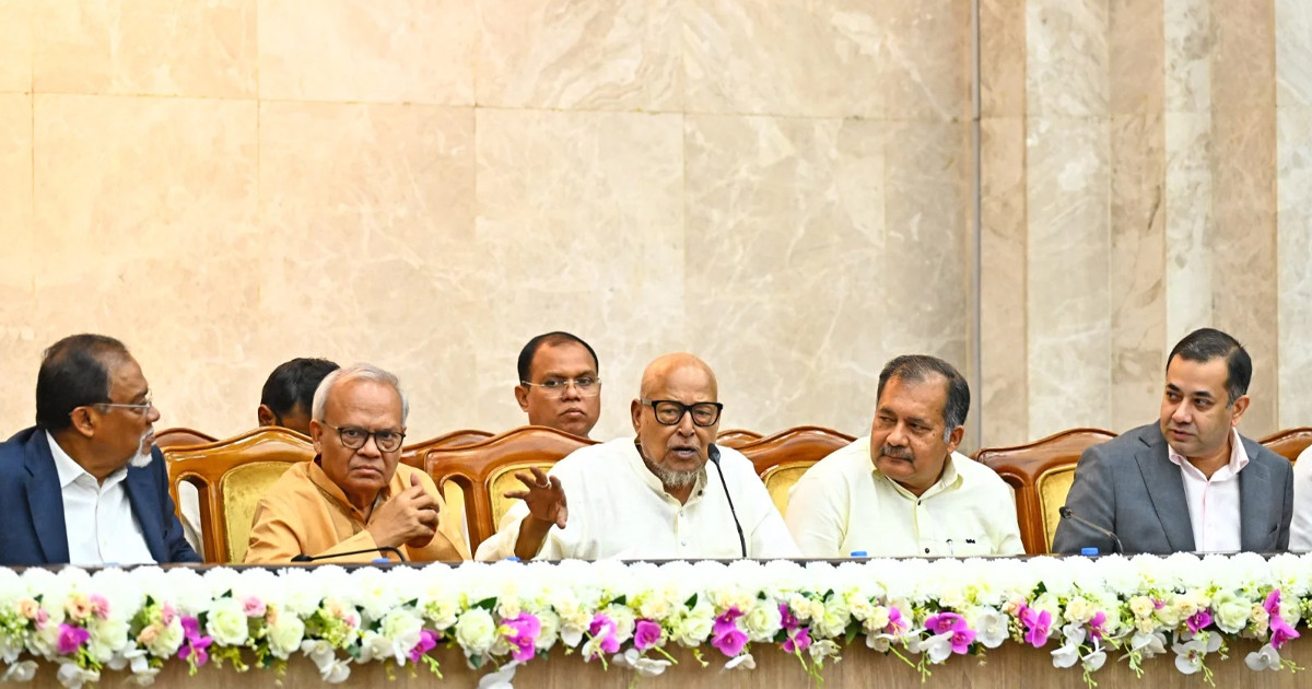 শিগগিরই জনপ্রশাসন সংস্কার কমিশন গঠন করবে সরকার: নজরুল ইসলাম খান