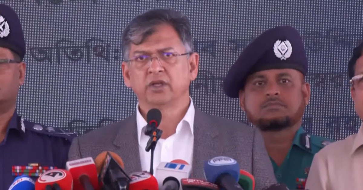 ঢাকা-চট্টগ্রাম মহাসড়কে বসানো হয়েছে ৪৯০ এআই ক্যামেরা: স্বরাষ্ট্রমন্ত্রী