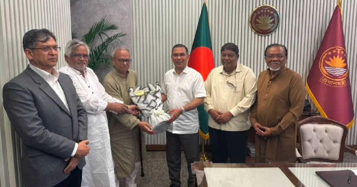 প্রধানমন্ত্রীর সঙ্গে বিএনপির স্থায়ী কমিটির নতুন ৪ সদস্যের সাক্ষাৎ