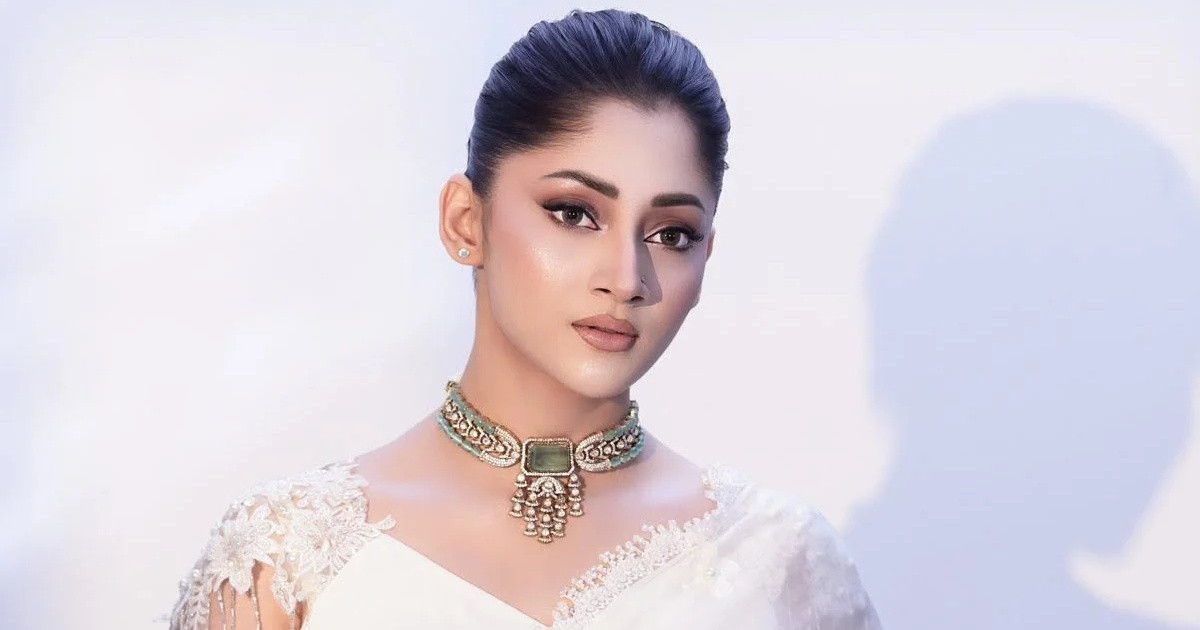 বিয়ের গুঞ্জন নিয়ে নীরবতা ভেঙে হুঁশিয়ারি দিলেন পূজা চেরি